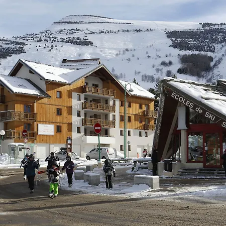 Aparthotel Vacanceole - Au Coeur Des Ours Les Deux Alpes