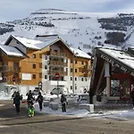 Aparthotel Vacanceole - Au Coeur Des Ours Les Deux Alpes