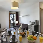 Vacanceole - Au Coeur Des Ours Hotel apartamentowy
