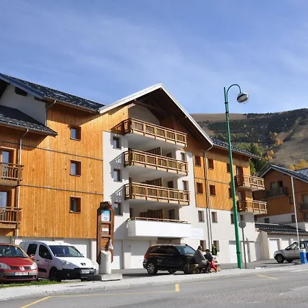 Vacanceole - Au Coeur Des Ours Aparthotel Les Deux Alpes