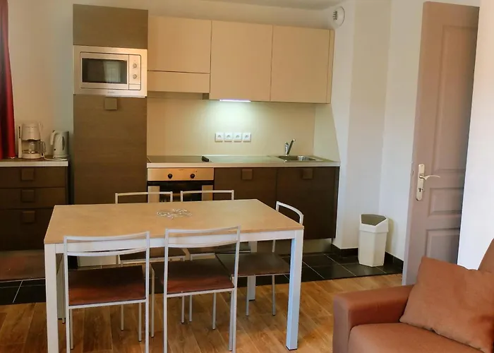 Vacanceole - Au Coeur Des Ours Hotel apartamentowy