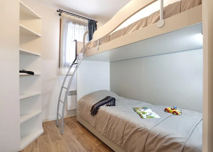 Hotel apartamentowy Vacanceole - Au Coeur Des Ours 3*